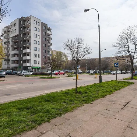 Arte Praga Koneser By Bookinghost Warszawa