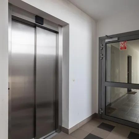 Arte Praga Koneser Apartment Warsaw