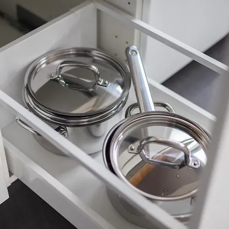 Arte Praga Koneser By Bookinghost Варшава